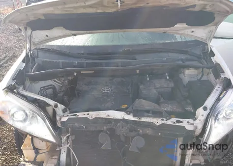 2011 Toyota Sienna Limited from USA, damaged, VIN 5TDDK3DC5BS021086